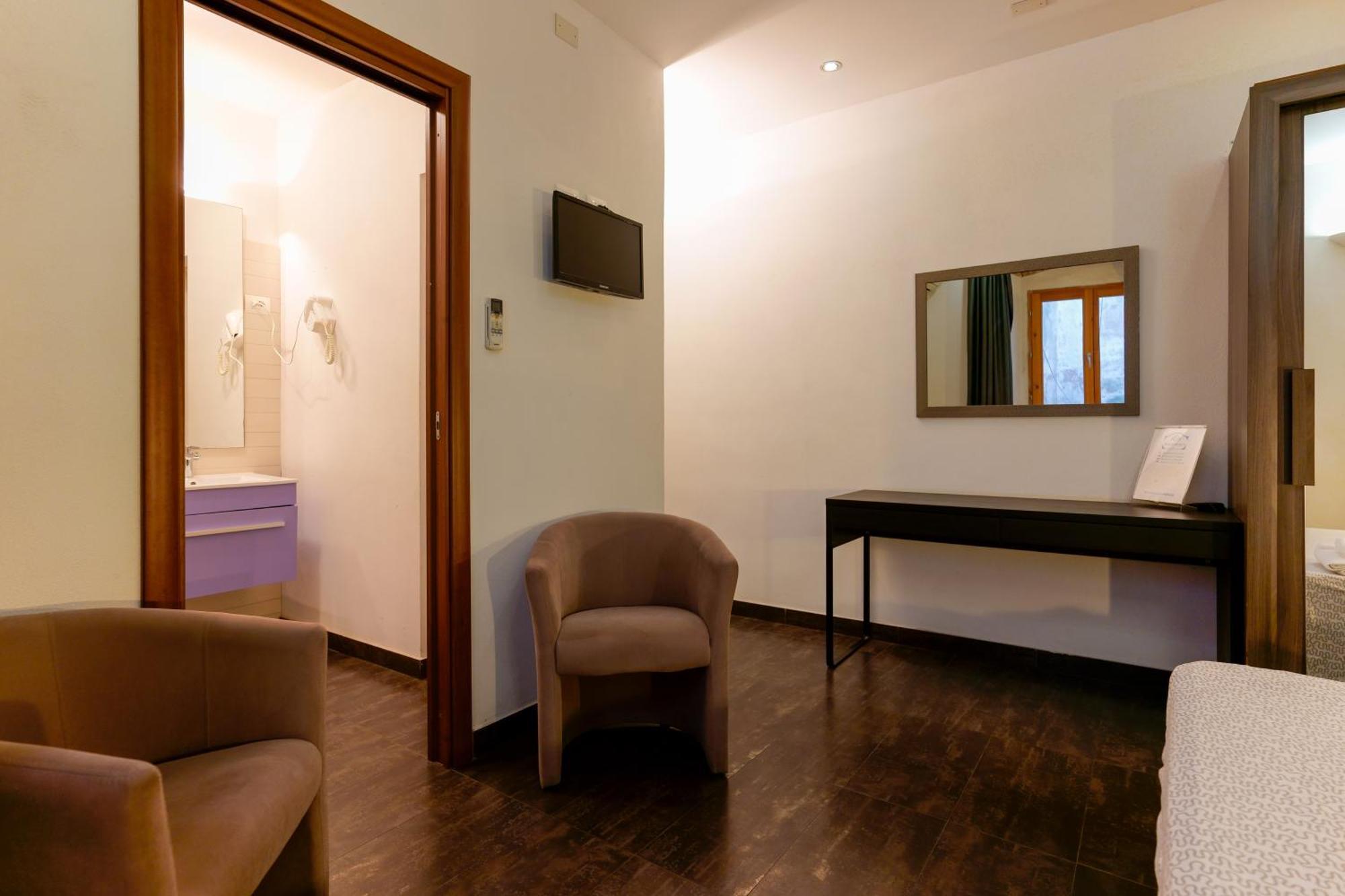 Il Palazz8 Hotel Iglesias Exterior photo
